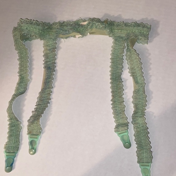 Vintage  retro mod pinup rockabilly Lady Astor minty lace crocheted Garter belt - Picture 4 of 8